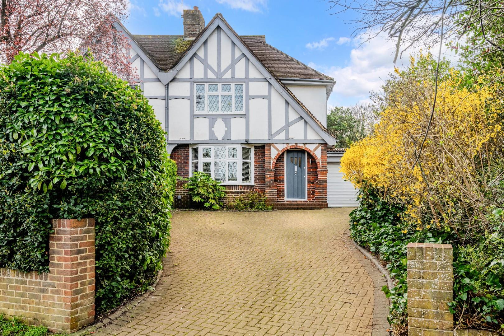 Merland Rise, Epsom | The Personal Agent
